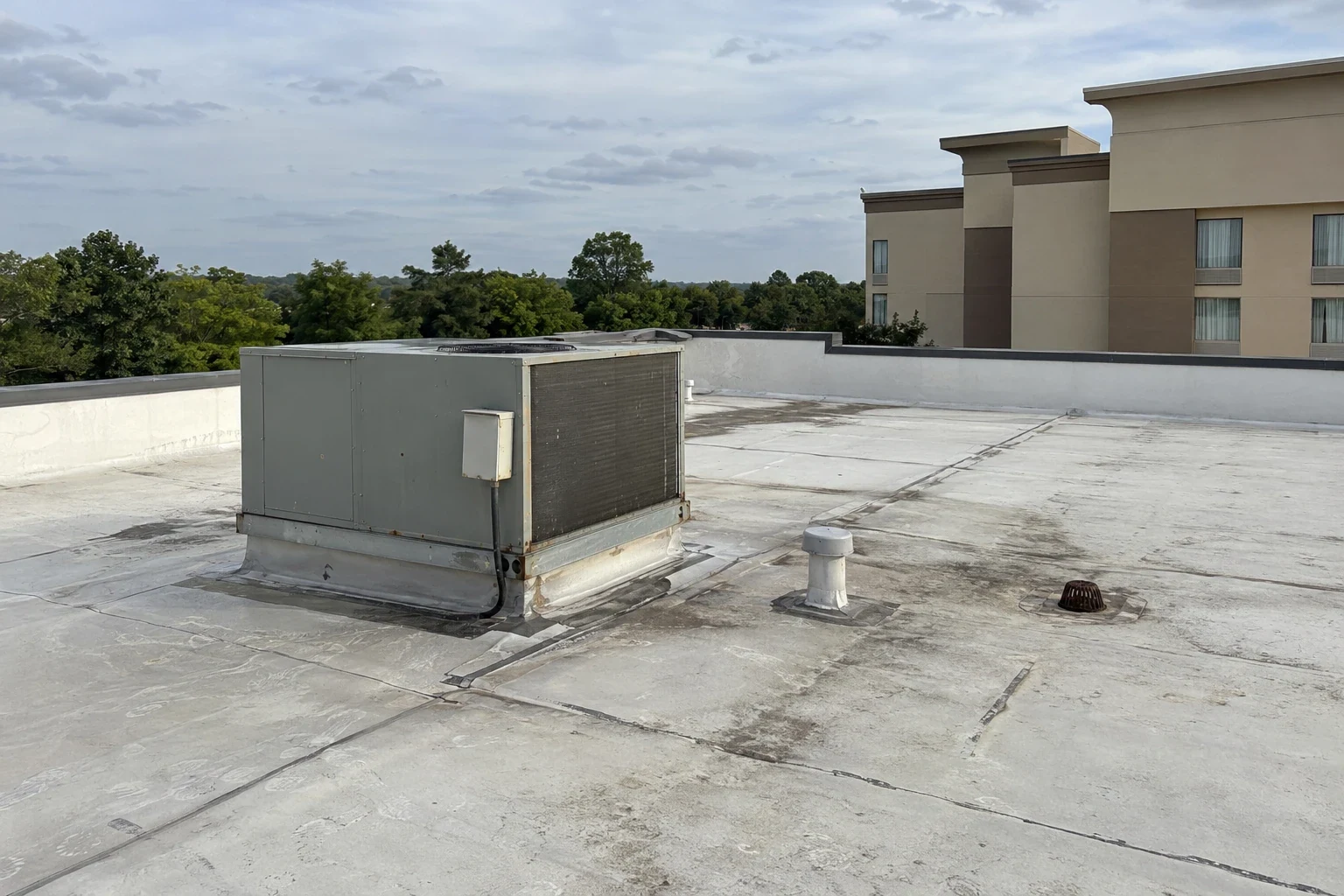 Commercial Roofing for Hospitality Groups in Frisco, TX