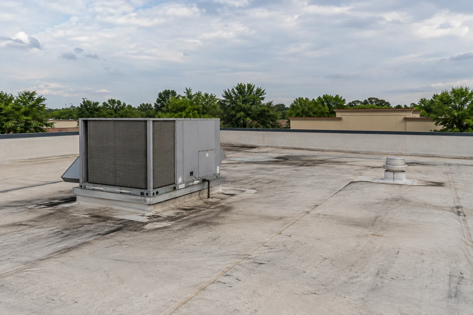 Commercial Roofing for Retail and Restaurant Chains in Frisco, TX